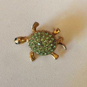 Peridot Rhinestone Turtle Brooch